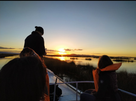 Uros afternoon sunset boat trip.jpg
