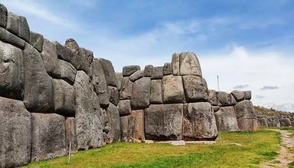 The enigmatic gigant stones in Sacsayhuaman Cusco