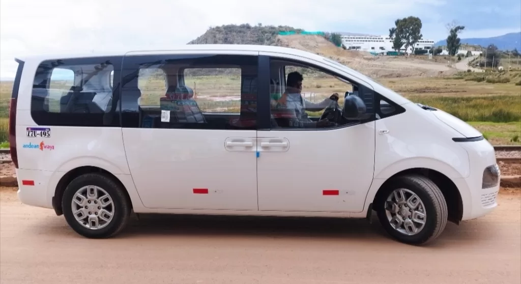 White 6-seater van property of Andean Ways