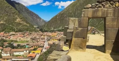 View of the Ollantaytambo town from the archaeological site