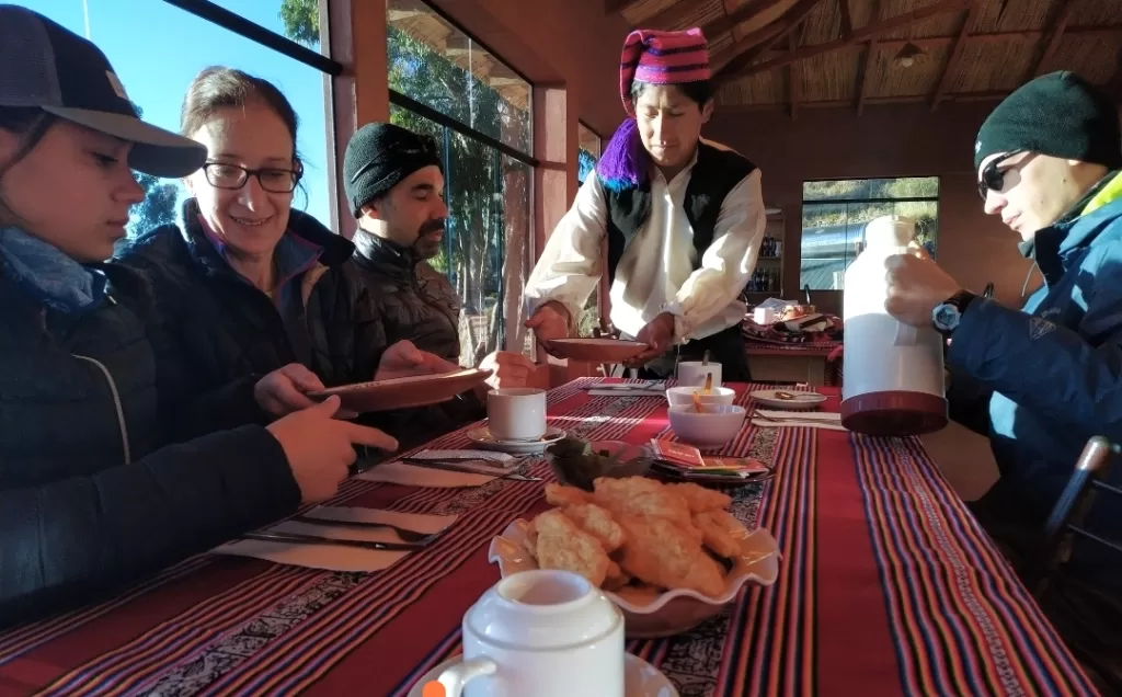 Having breakfast in Taquile