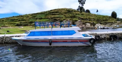 Isla del Sol Ferry ready to navigate