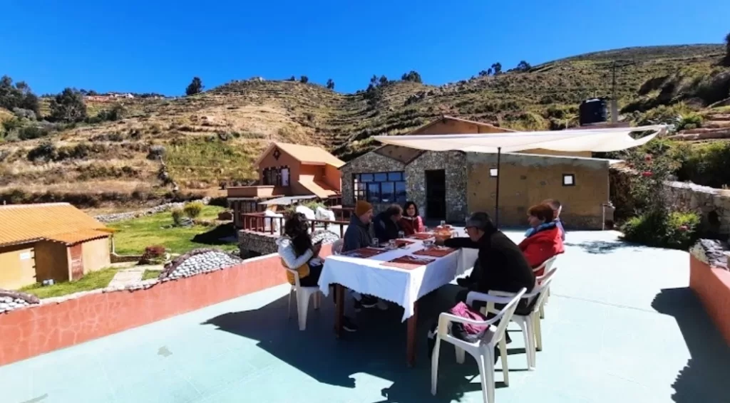 Tacana Isla del Sol restaurant with Lake view