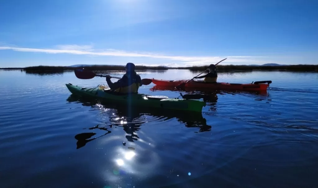 Coming back to Puno by kayak