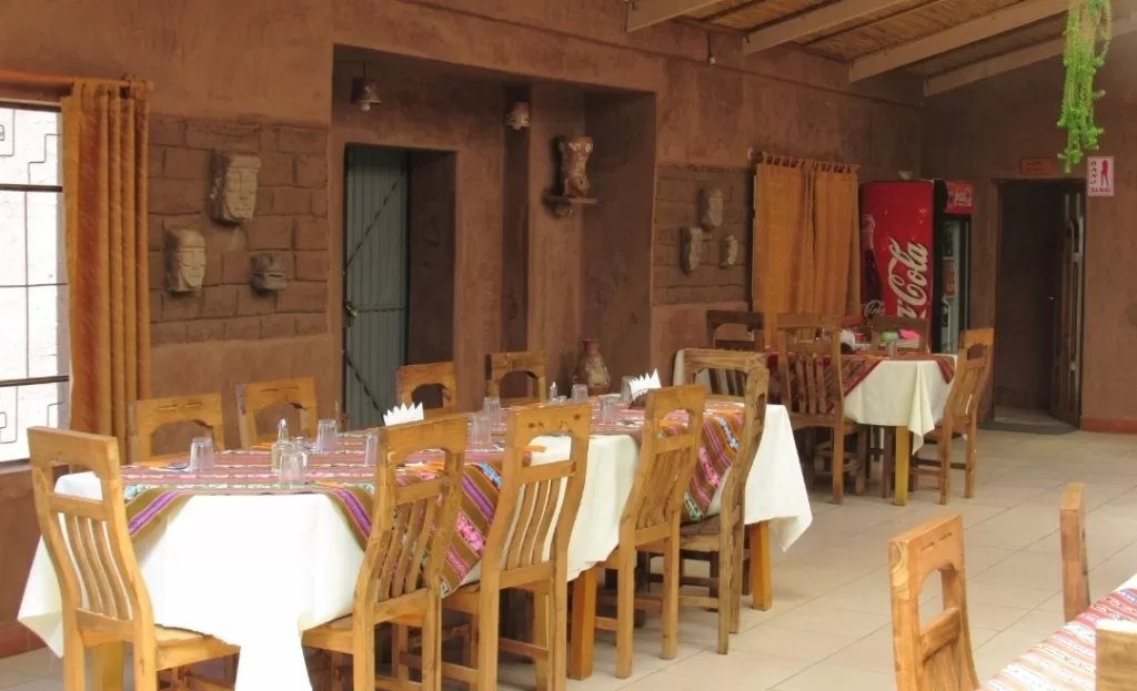 Lunch at Tiwanaku site