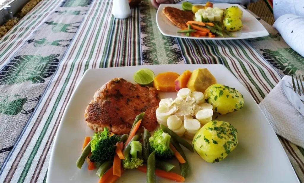 Lunch basedon Trout or Chicken and local ingredients