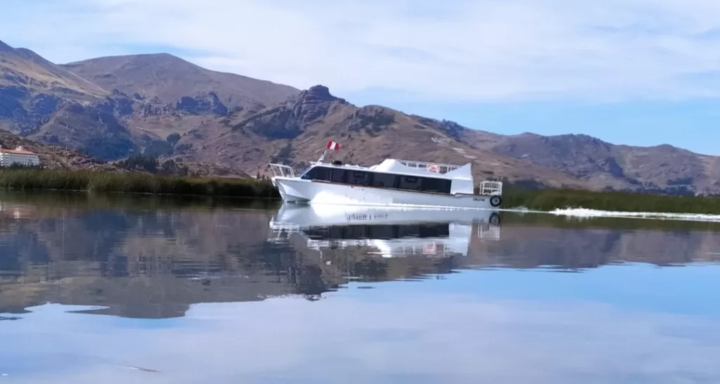 Puno to Copacabana by Boat