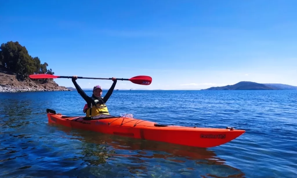 Crossing the blue horizon of Lake Titicaca